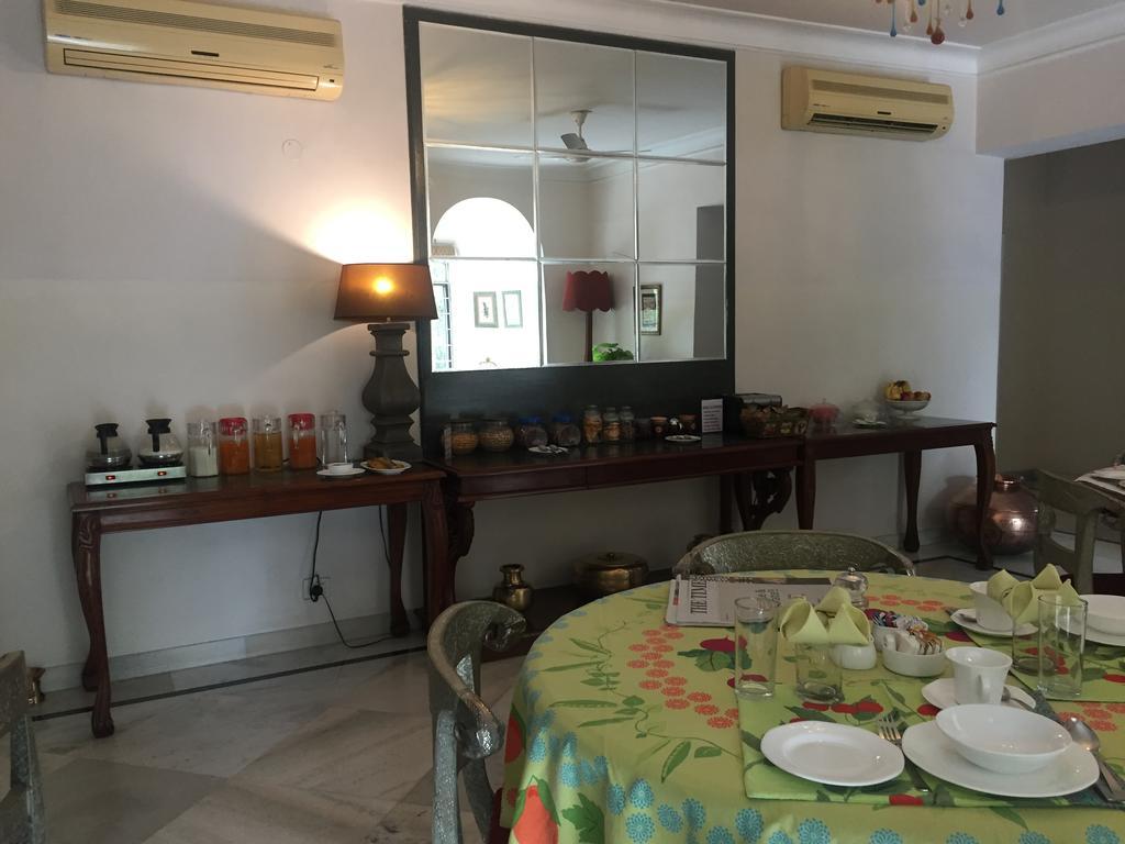 Barwara Kothi Hotel Jaipur Buitenkant foto