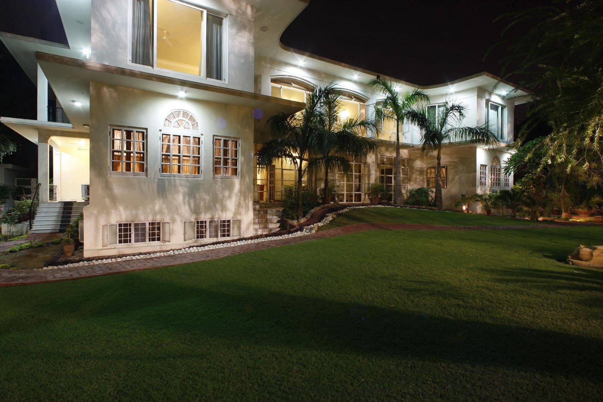 Barwara Kothi Hotel Jaipur Buitenkant foto